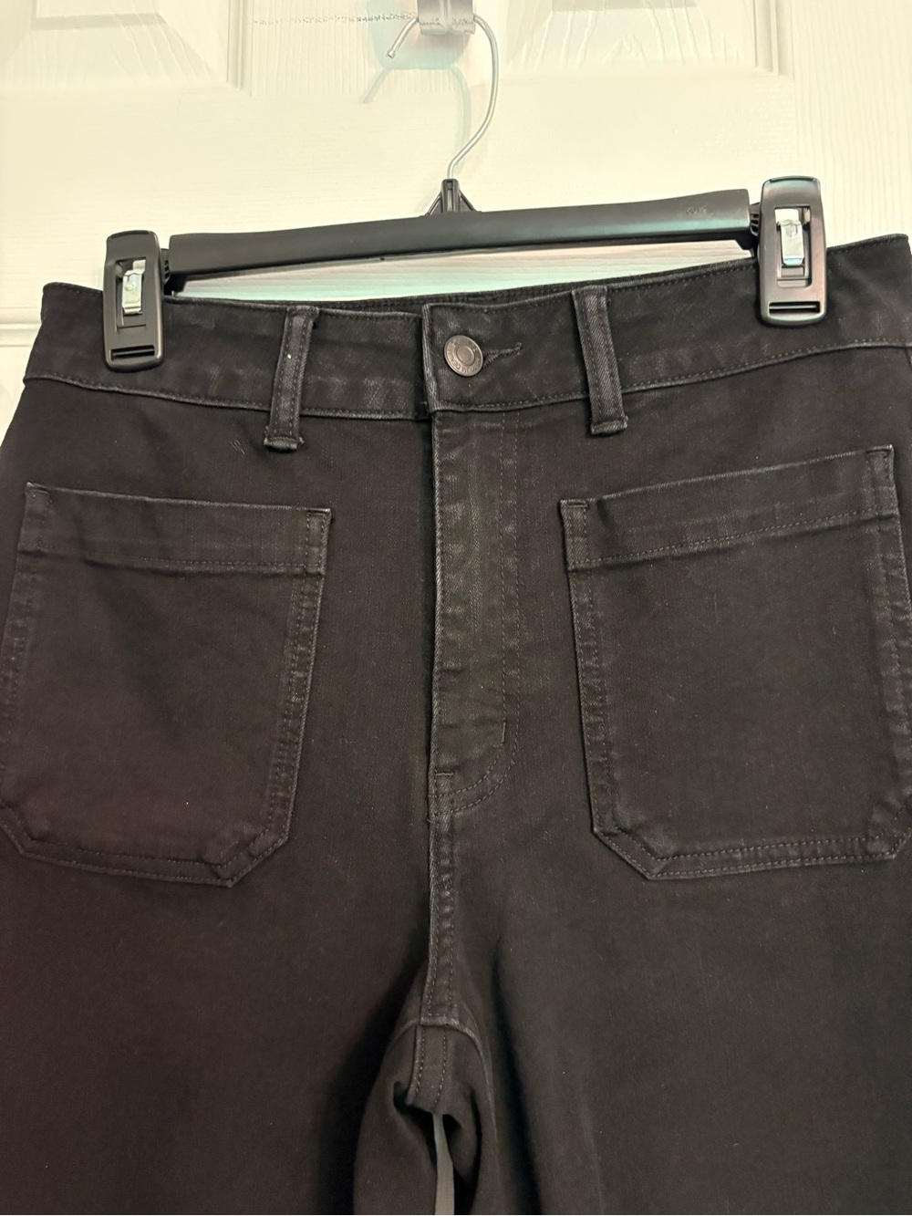 Quince Bella Black Stretch Patch Pocket  Wide-Leg Jeans